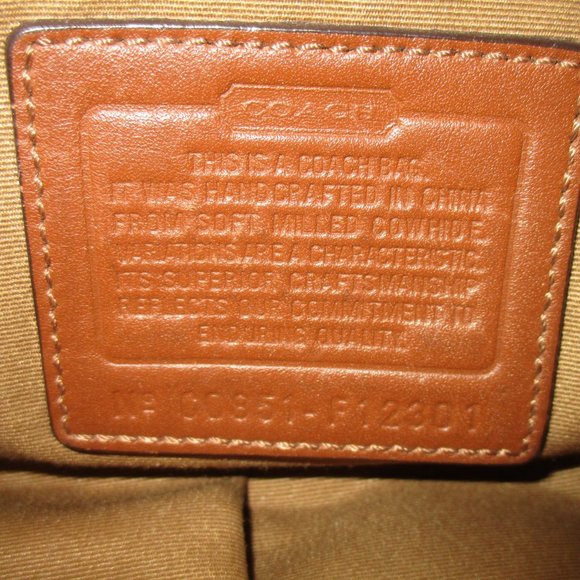 *COACH Beige and Brown Leather Hampton Hobo Shoulder Bag - Picture 3 of 12